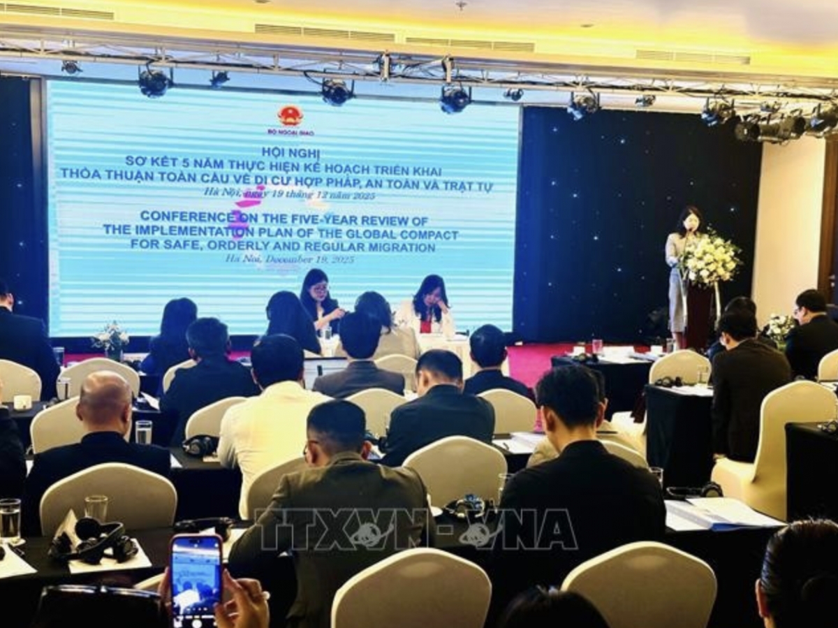 Vietnam reviews five-year implementation of global compact for migration